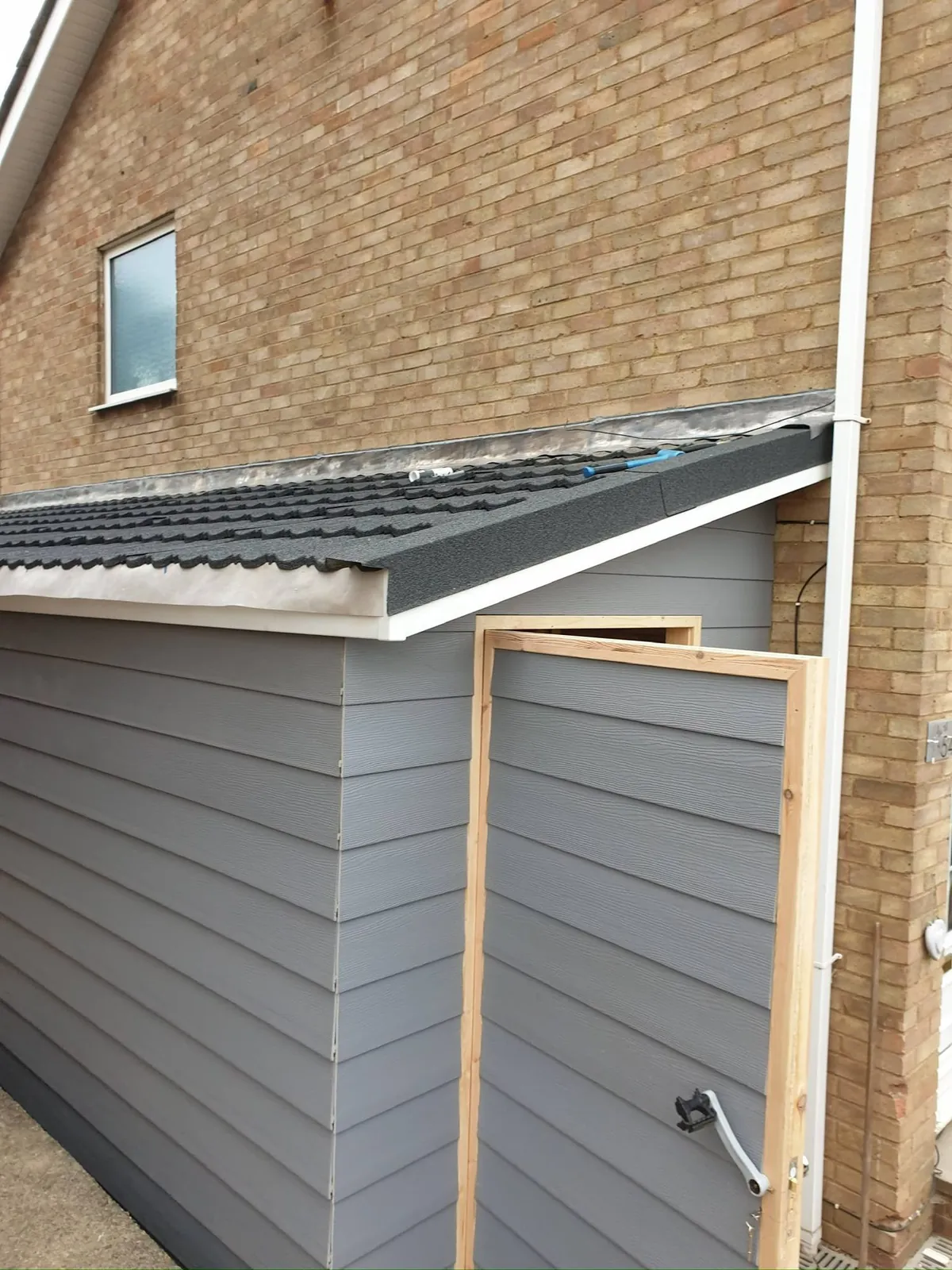 Garden room, garden rooms by Design Built Right in Selby